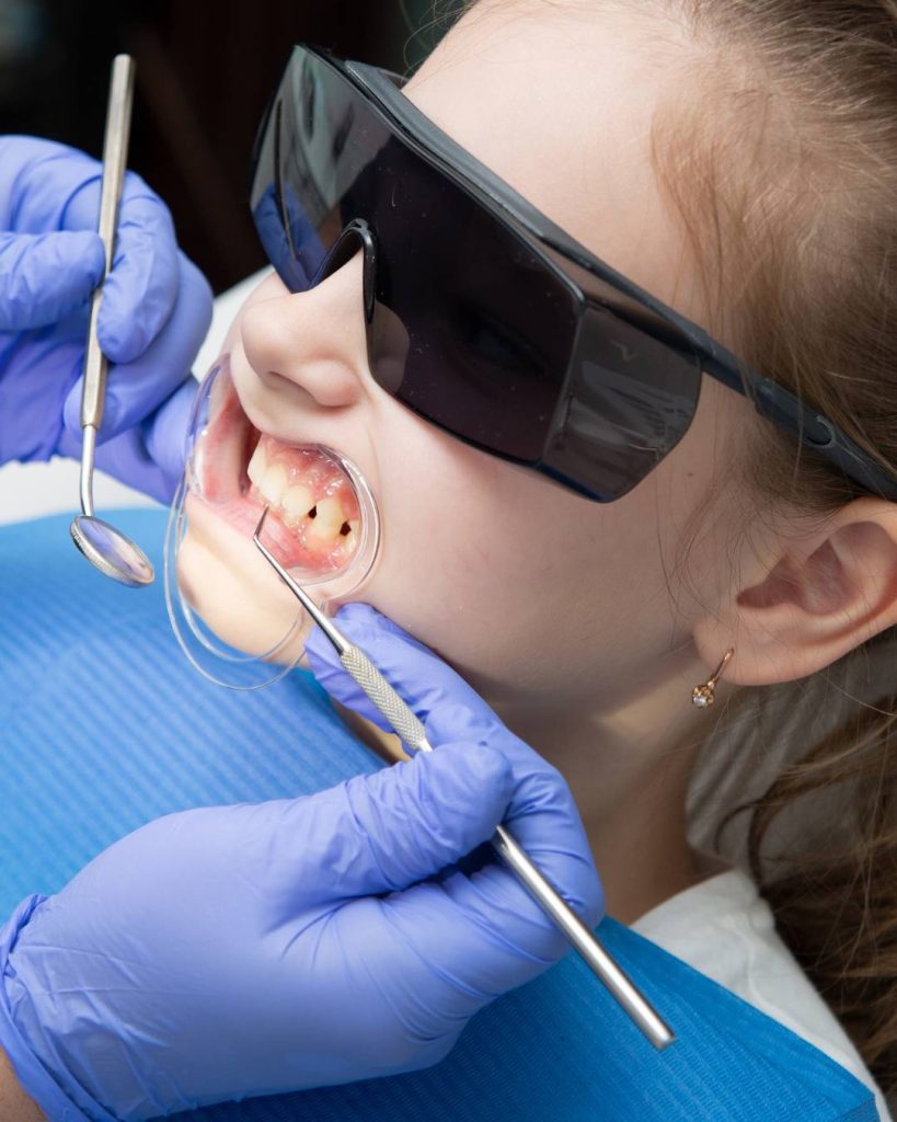 Odontopediatría niña